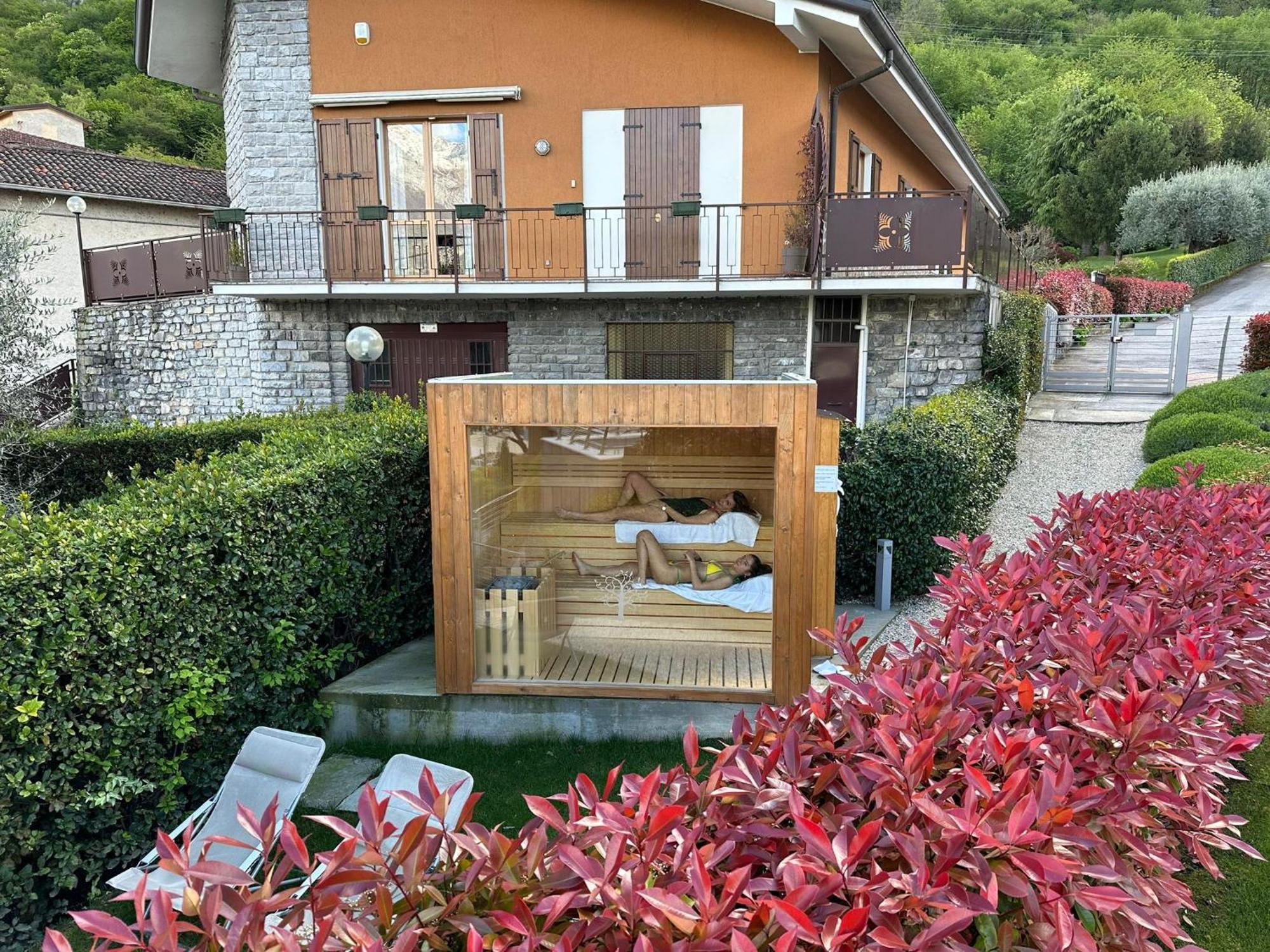 Bellagio Village- 4 Apartments By The Lake - Seasonal Warm Pool And Sauna Oliveto Lario 外观 照片